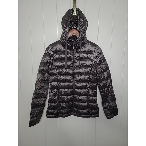 Andrew Marc Packable Lightweight Down Puffer Jacket Hood Womens XS Fall Winter - Picture 1 of 11